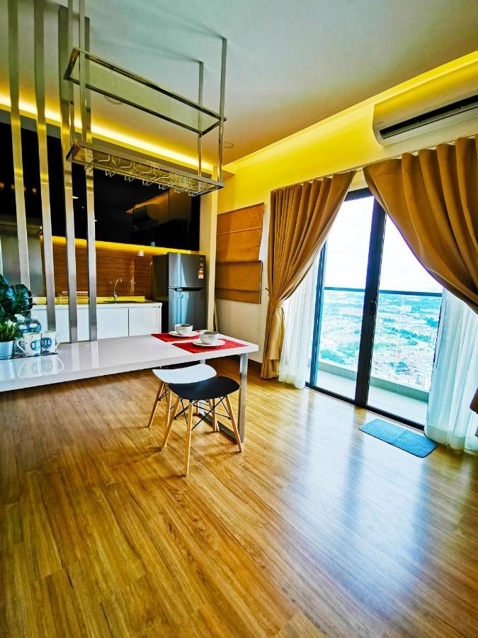 Simfoni Level 39 Superior Designer Studio With 100Mbps Wifi & Netflix Apartment Kampong Baharu Balakong Exterior photo